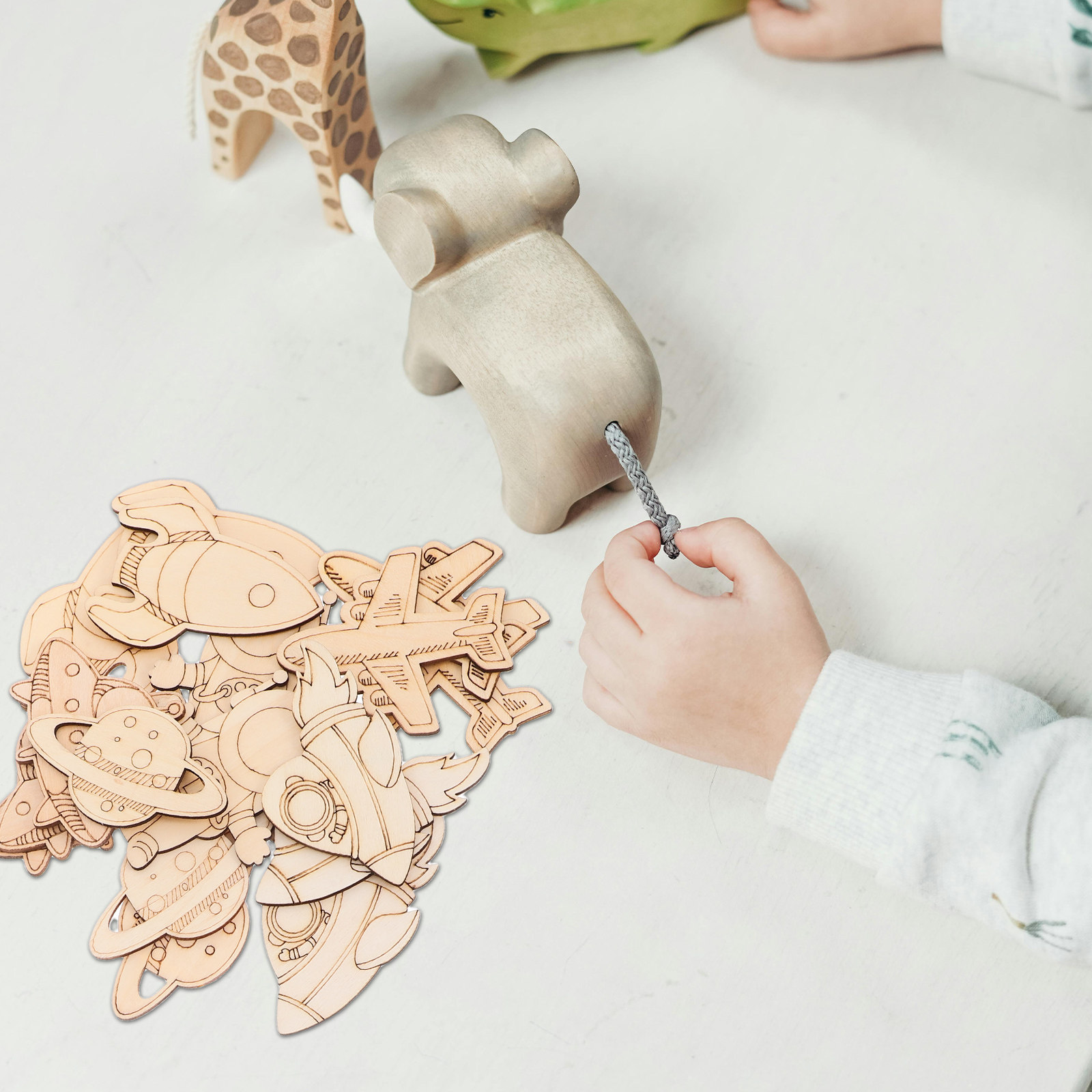 24Pcs Wooden Space Theme Cutou - огляд і ціна Art And Craft Rocket